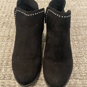 Olive and Edie booties